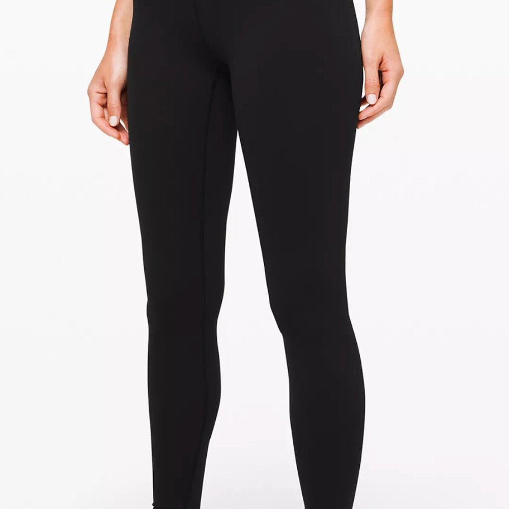 NWOT Lululemon Crops